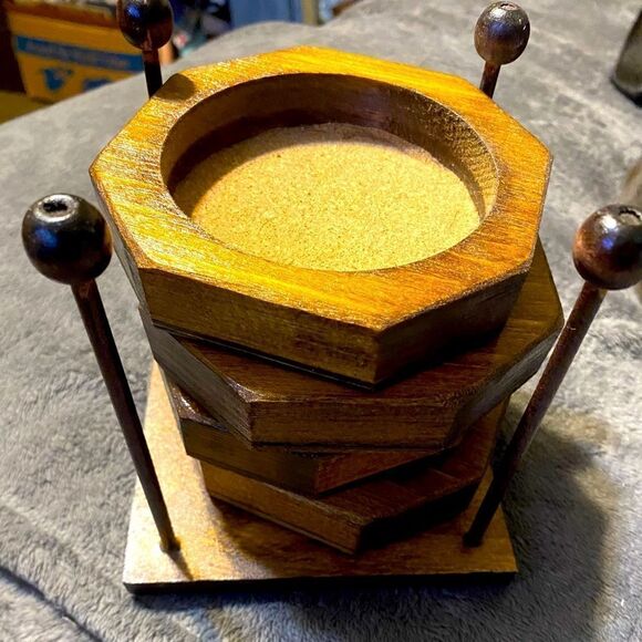 Vintage set of 4 beverage coasters with stand - Picture 1 of 4